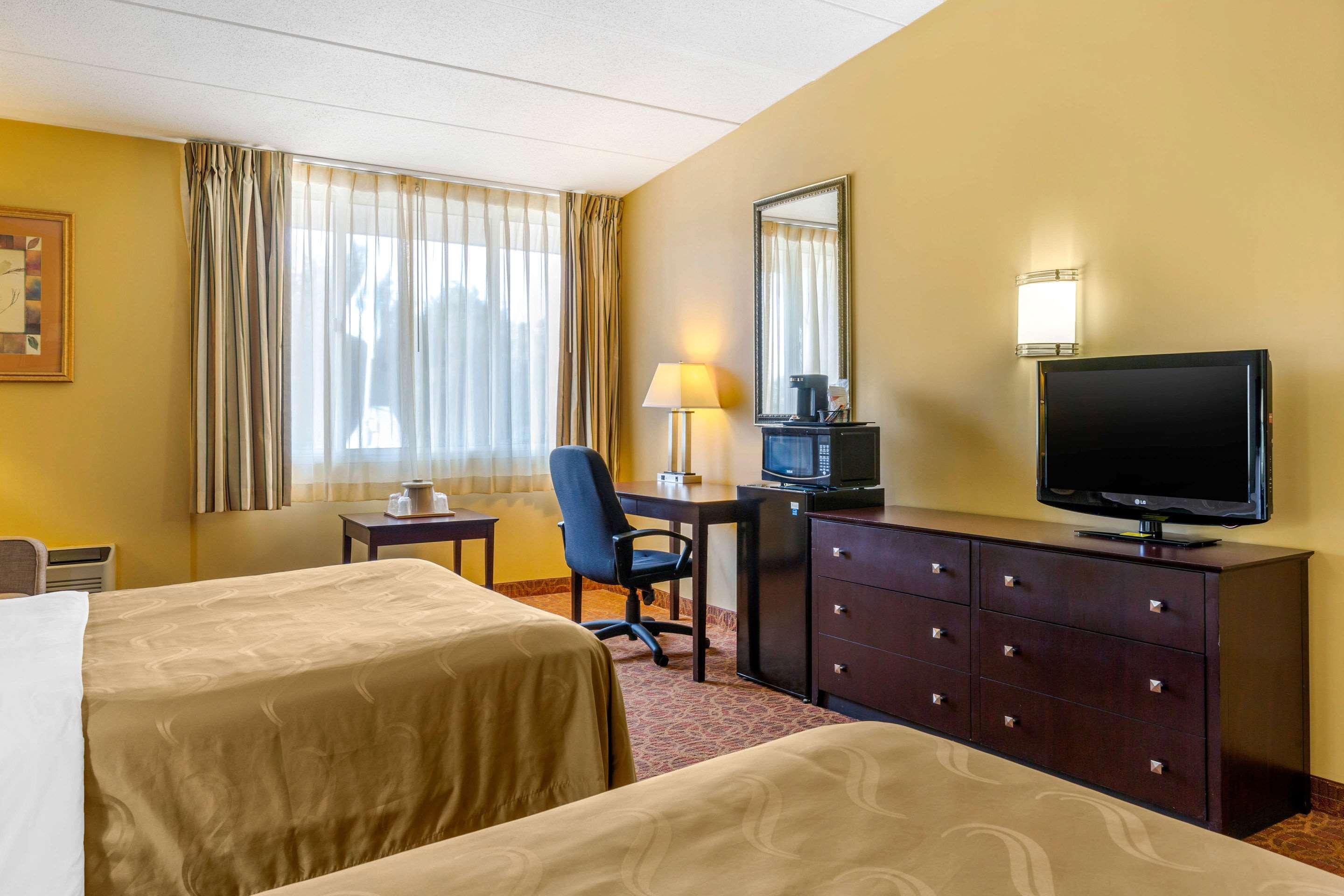 Quality Inn Old Saybrook - Westbrook Buitenkant foto