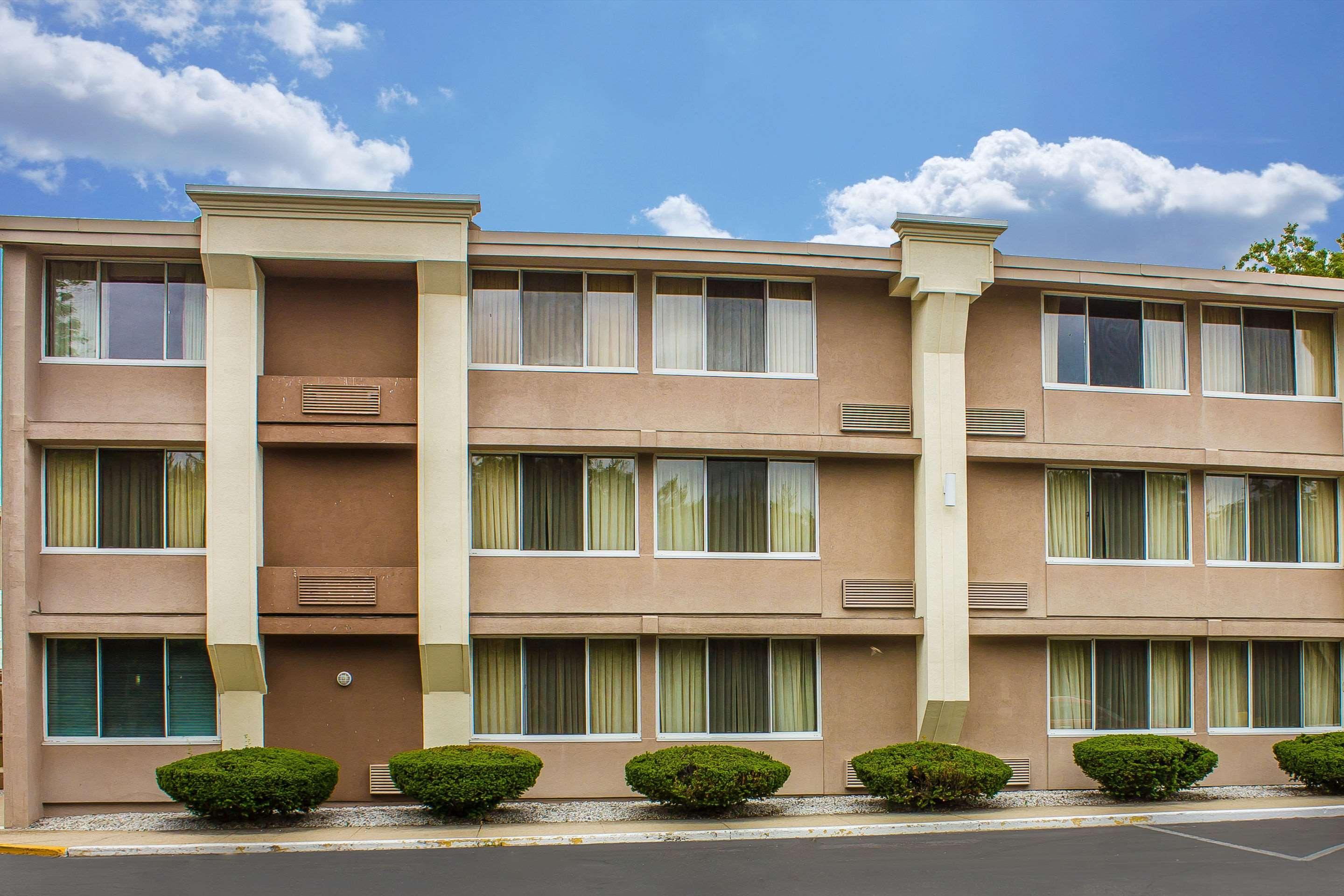 Quality Inn Old Saybrook - Westbrook Buitenkant foto