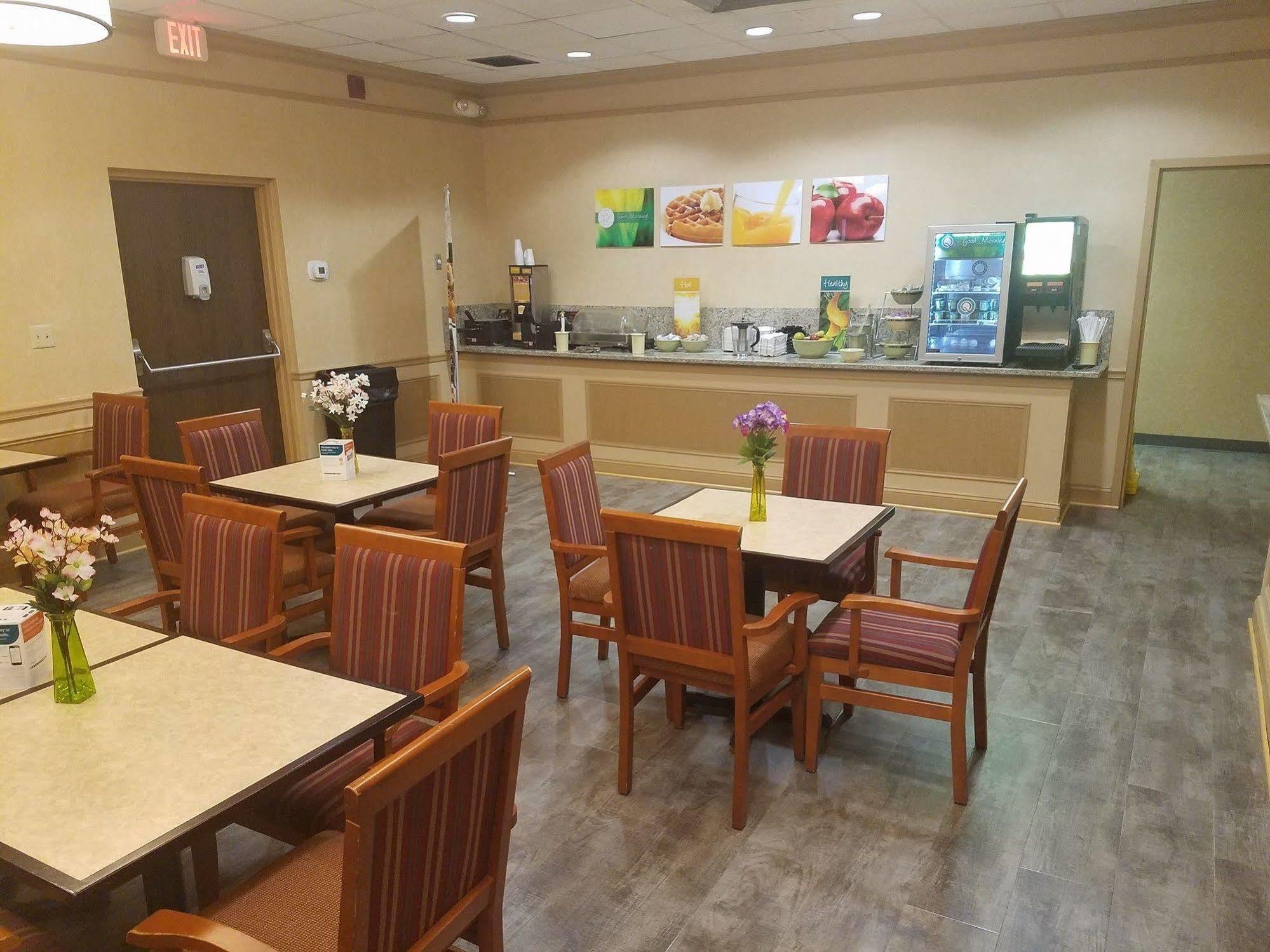 Quality Inn Old Saybrook - Westbrook Buitenkant foto